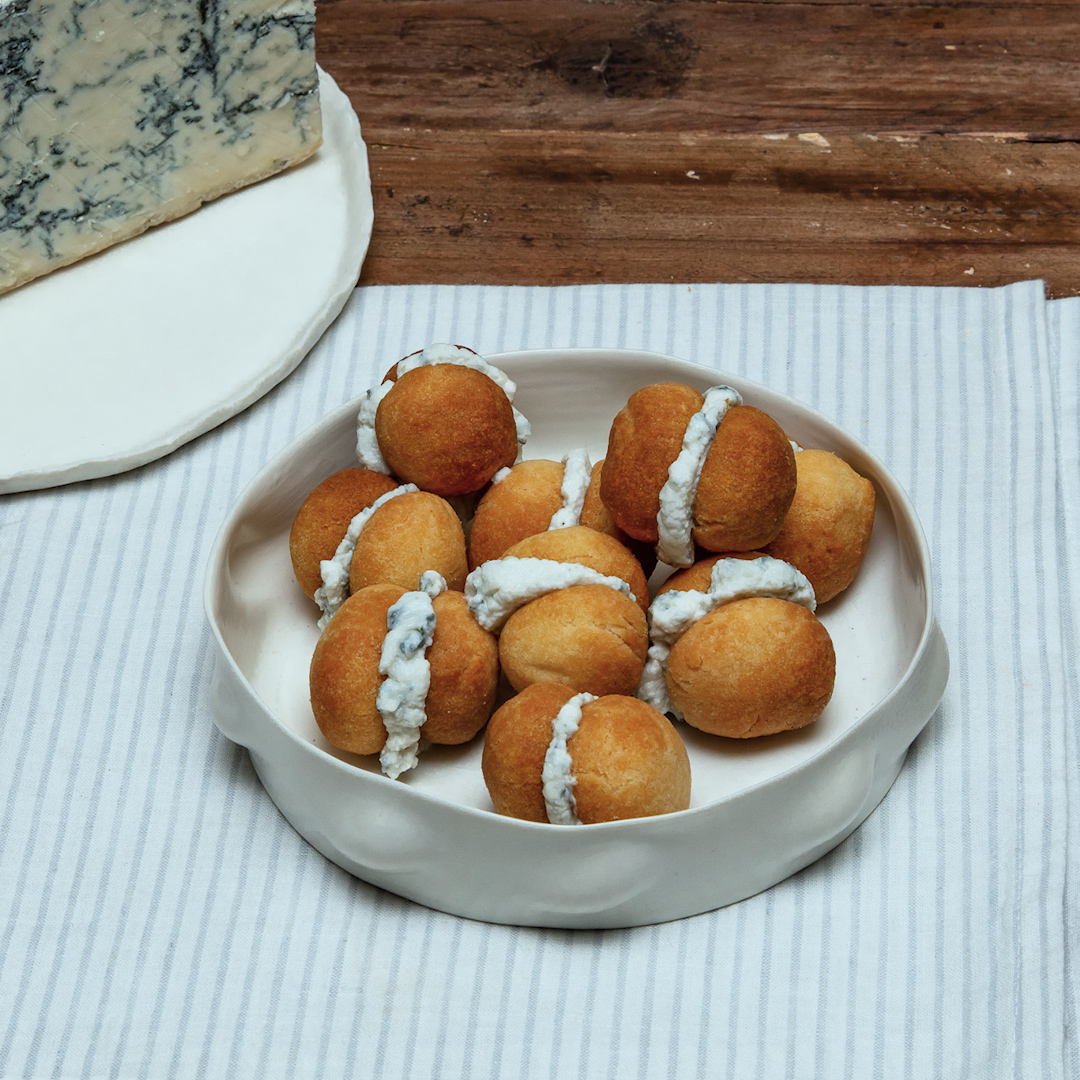 Baci di dama salati al Gorgonzola 