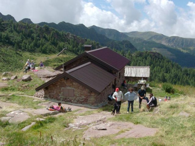 Bivacco Bassi in Val di Frà (BS)